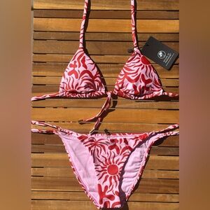 XS NWT Escape to Paradise Pink & Red Barbie pop Hawaiian Sunset Triangle Bikini